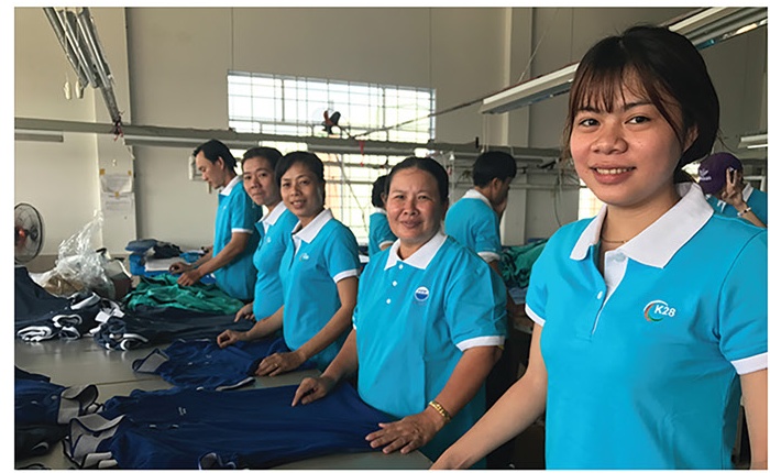 Không tìm được đơn vị thêu khổ lớn